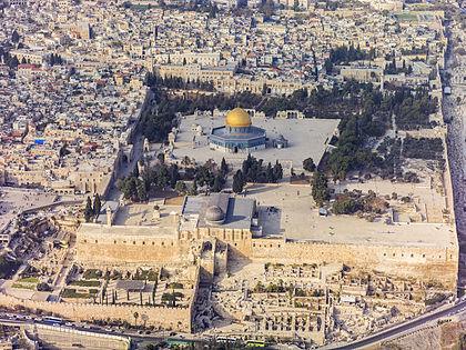 File:Israel-2013(2)-Aerial-Jerusalem-Temple Mount-Temple Mount (south exposure).jpg