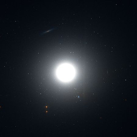File:450px-Messier 089 Hubble WikiSky.jpg