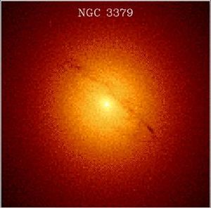 Messier 105.jpg