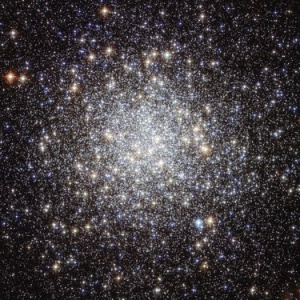 Globular cluster Messier 9 (captured by the Hubble Space Telescope).tif.jpg